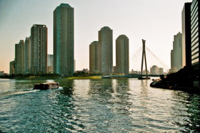 Japan 2001-Tokyo Bridge Landscape-76