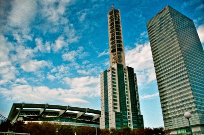 Japan 2001-Tokyo Sky Architecture-87