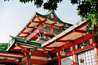 Japan 2001-Tokyo Temple-59